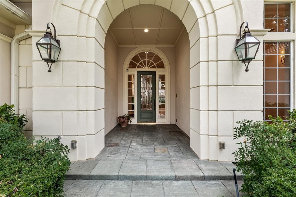 Gallery image 2