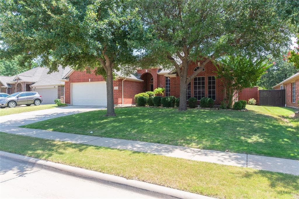 3102 Juneau Dr