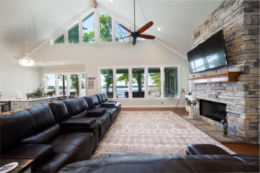 Gallery image 4