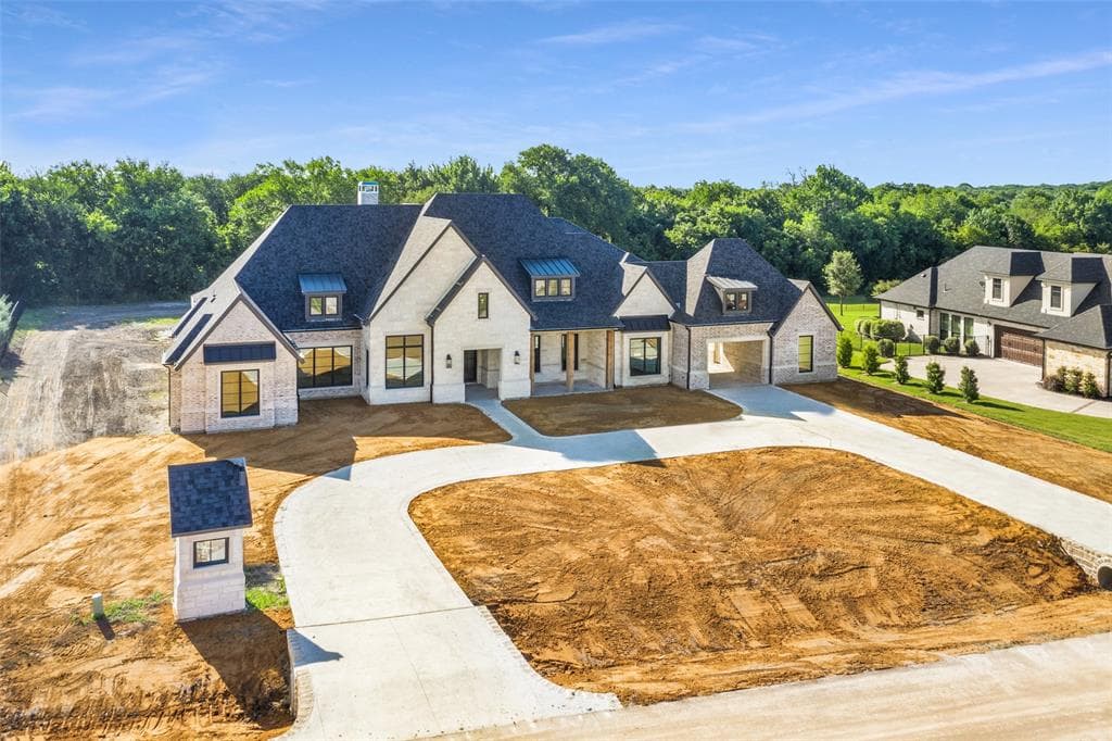 882 Ethel Marie Dr