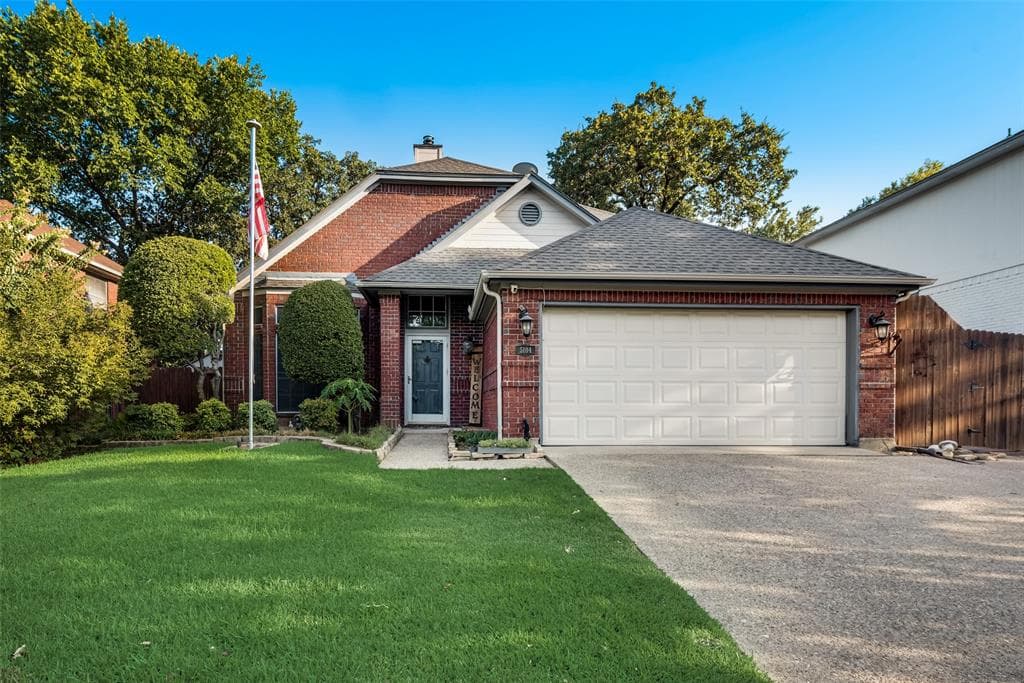 Main property image