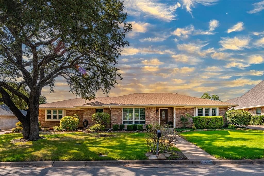 4306 Steeplechase Trl Ste Eplechase