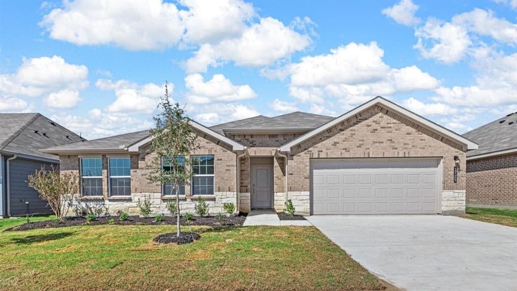 332 Clayton Rd