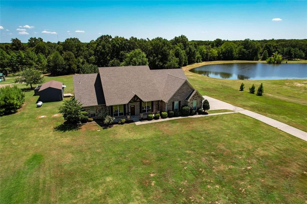 165 County Road 43400