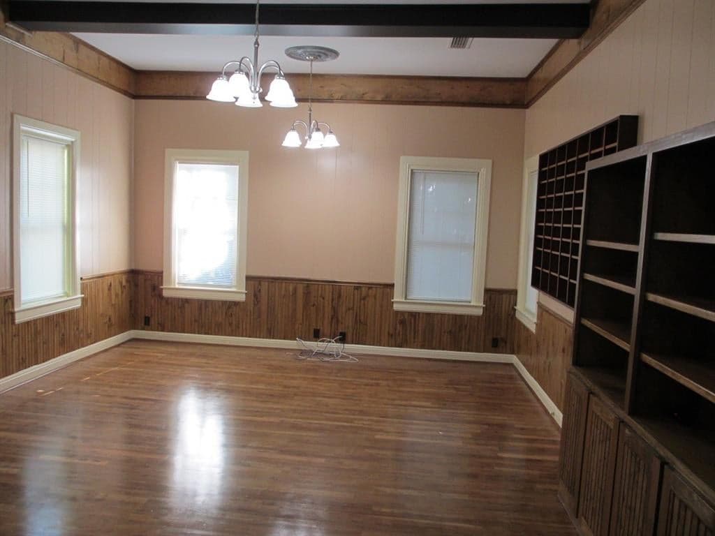 Gallery image 4