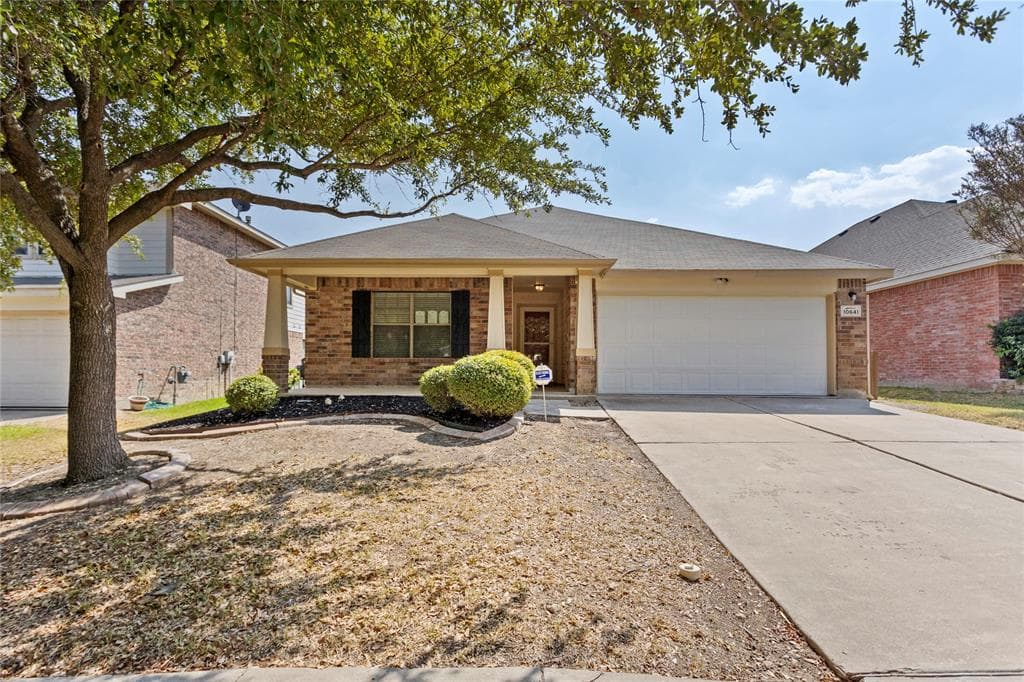 10641 Bluestone Rd