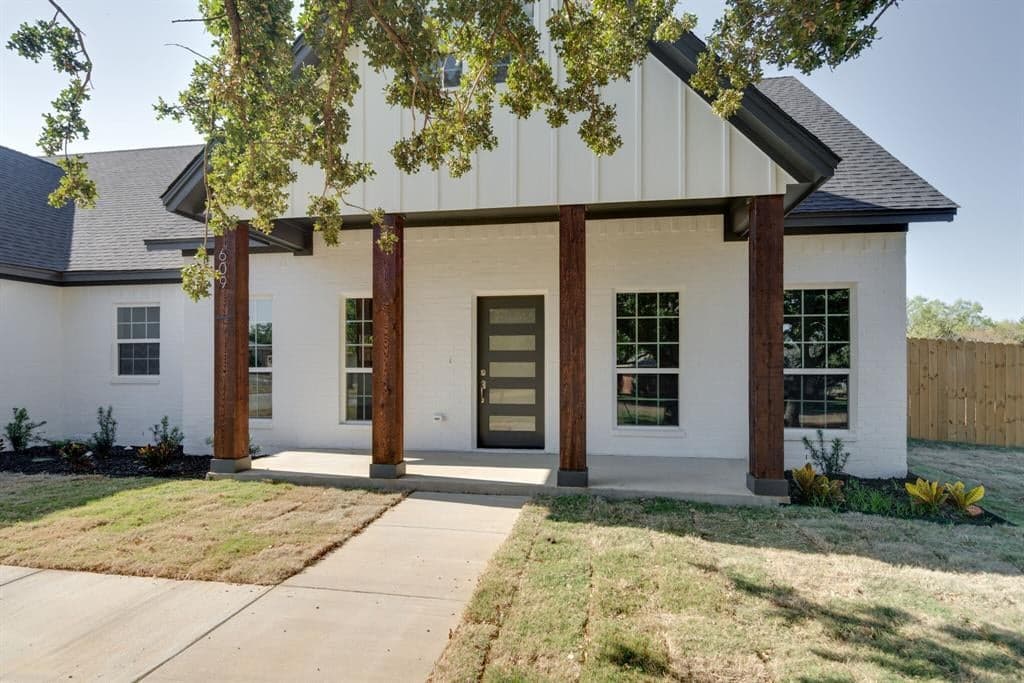 Gallery image 3
