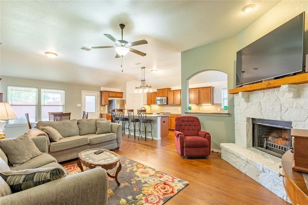 Gallery image 4