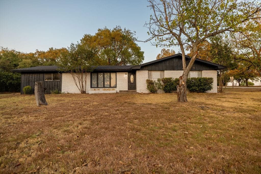 142 Edwards Dr