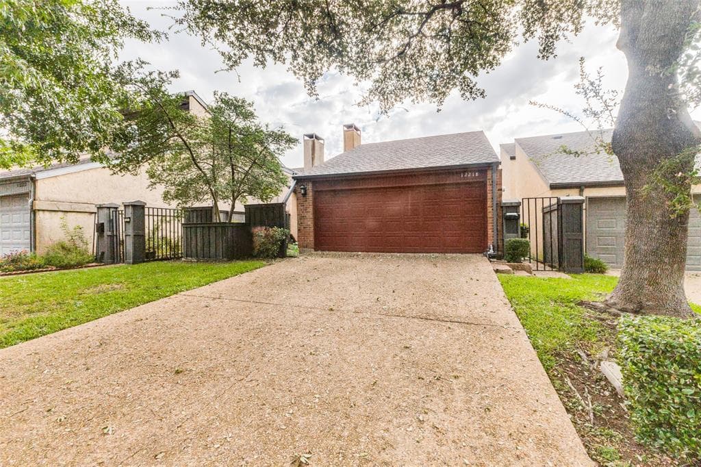 12218 Wightman Pl