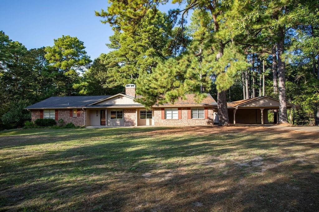 373 County Road 2128