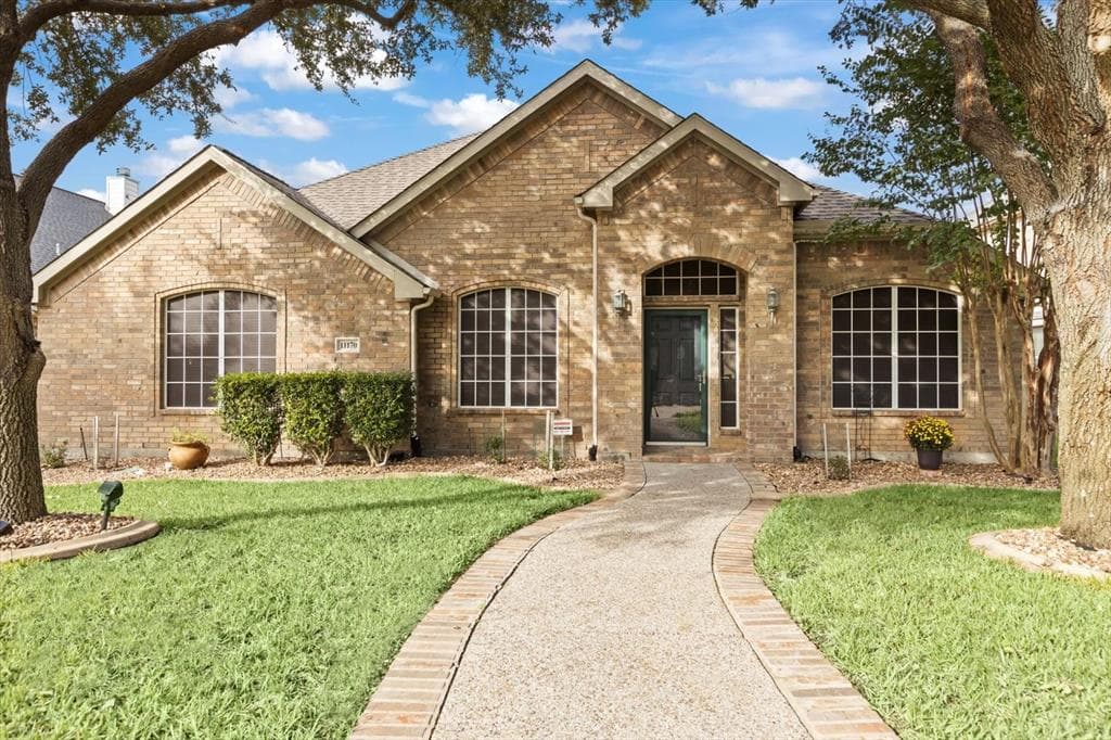 11170 Corsicana Dr