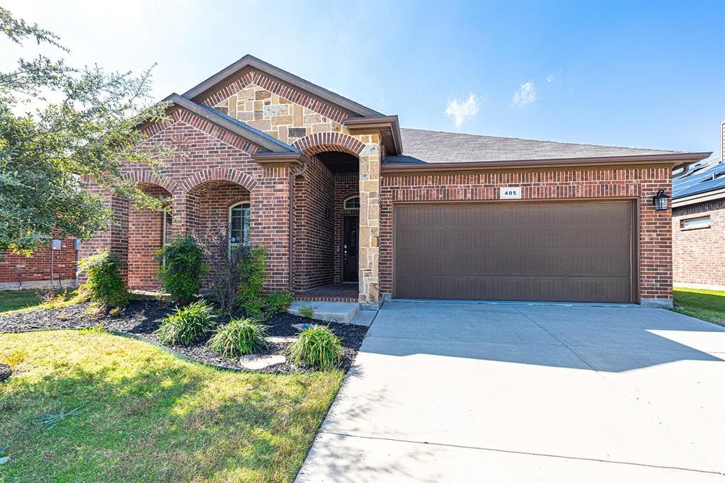405 Delgany Trl