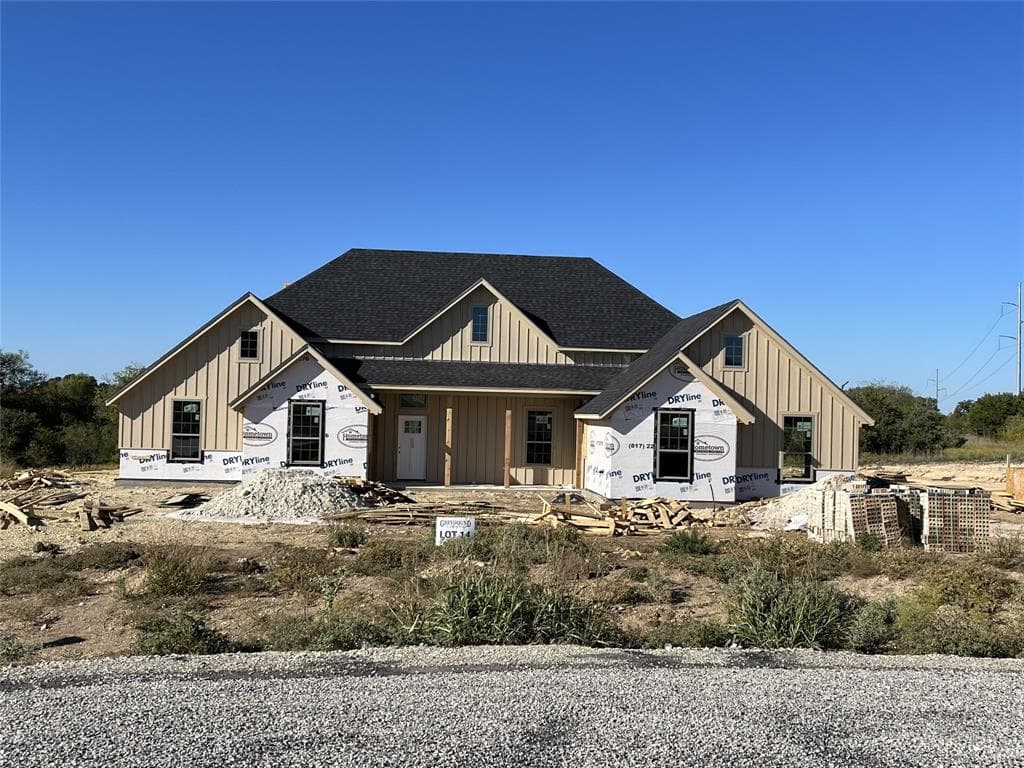 1040 Lilly Ln