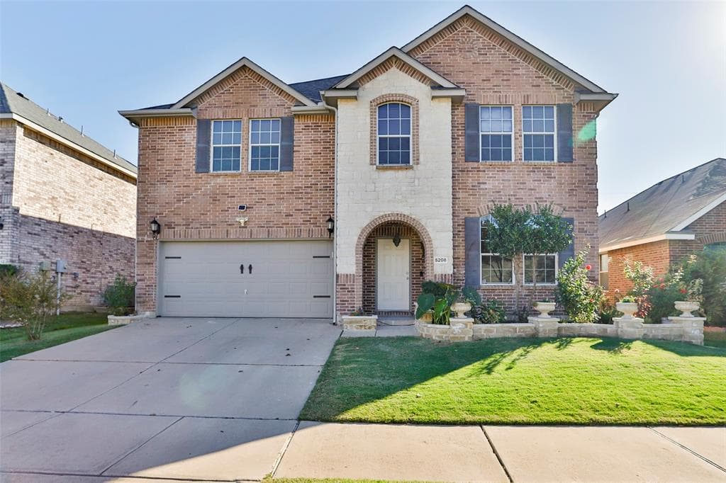 5208 Pebble Beach Trl