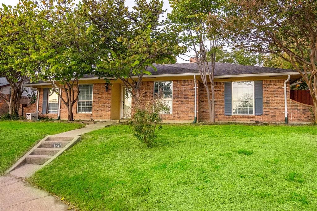 4921 Willowhaven Cir