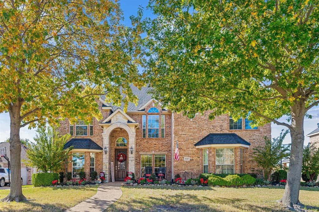 10405 Huffines Dr