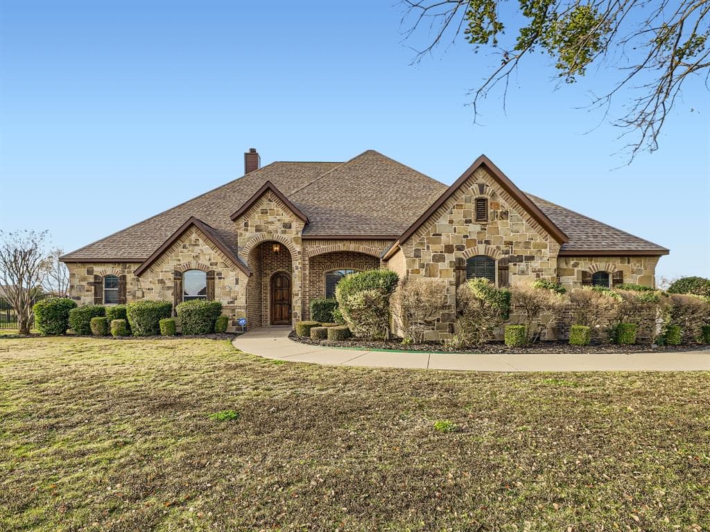 18077 Langford Ln