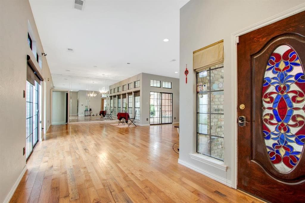 Gallery image 5