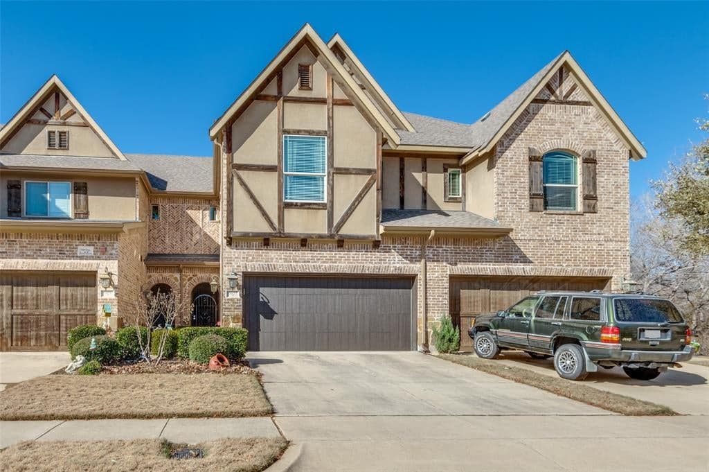 1627 Brook Grove Dr