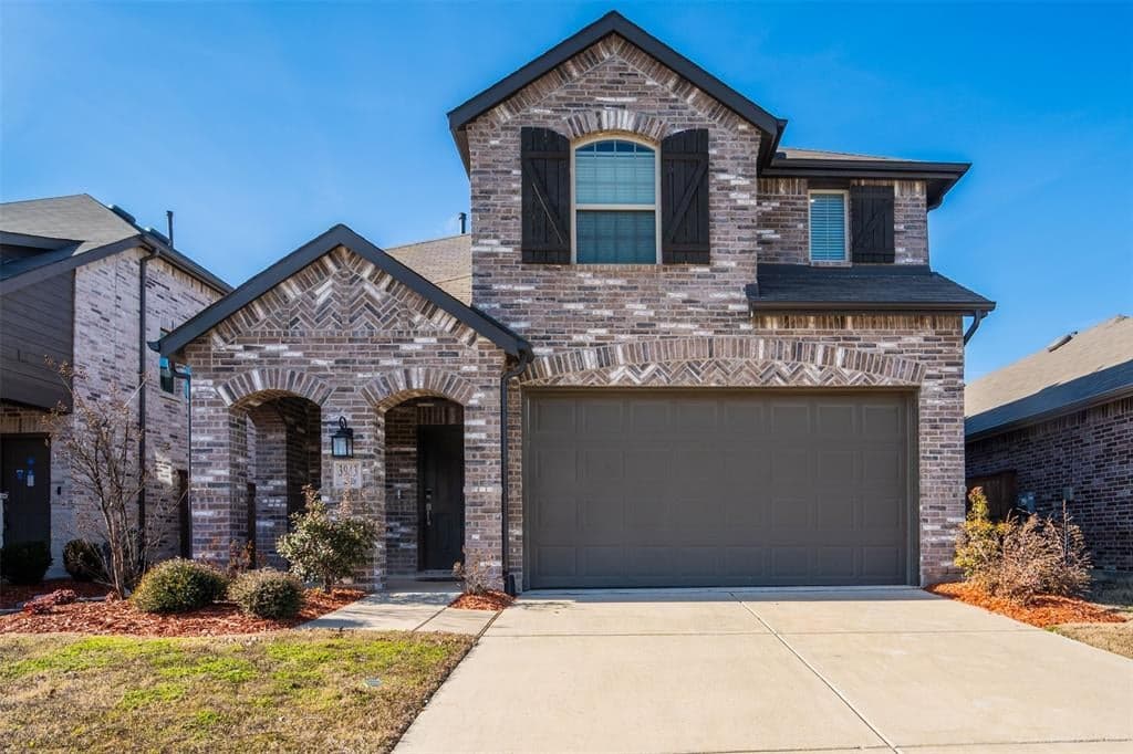 3943 Rochelle Ln