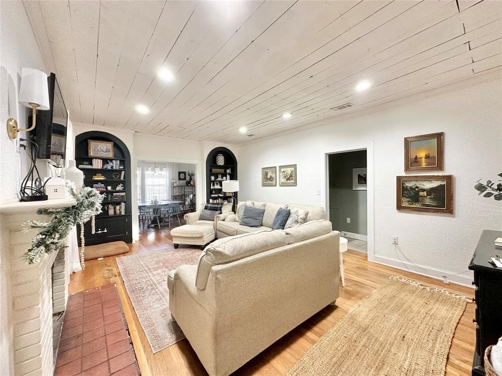 Gallery image 5