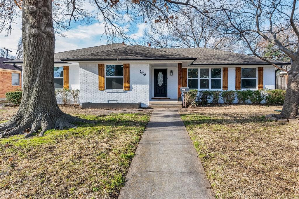 3409 Columbia Blvd
