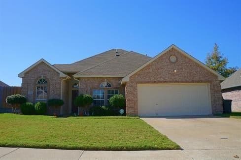 113 E Forestwood Dr