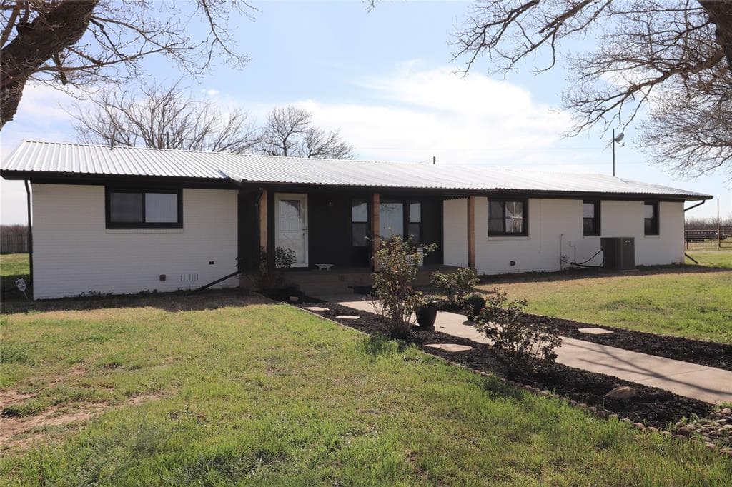 2133 County Road 383