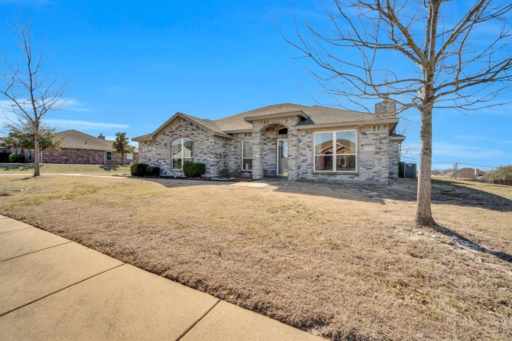 1520 Sunnydale Dr