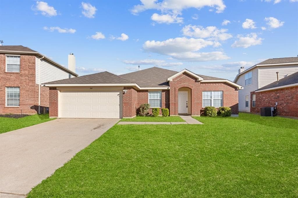 332 Stormydale Ln