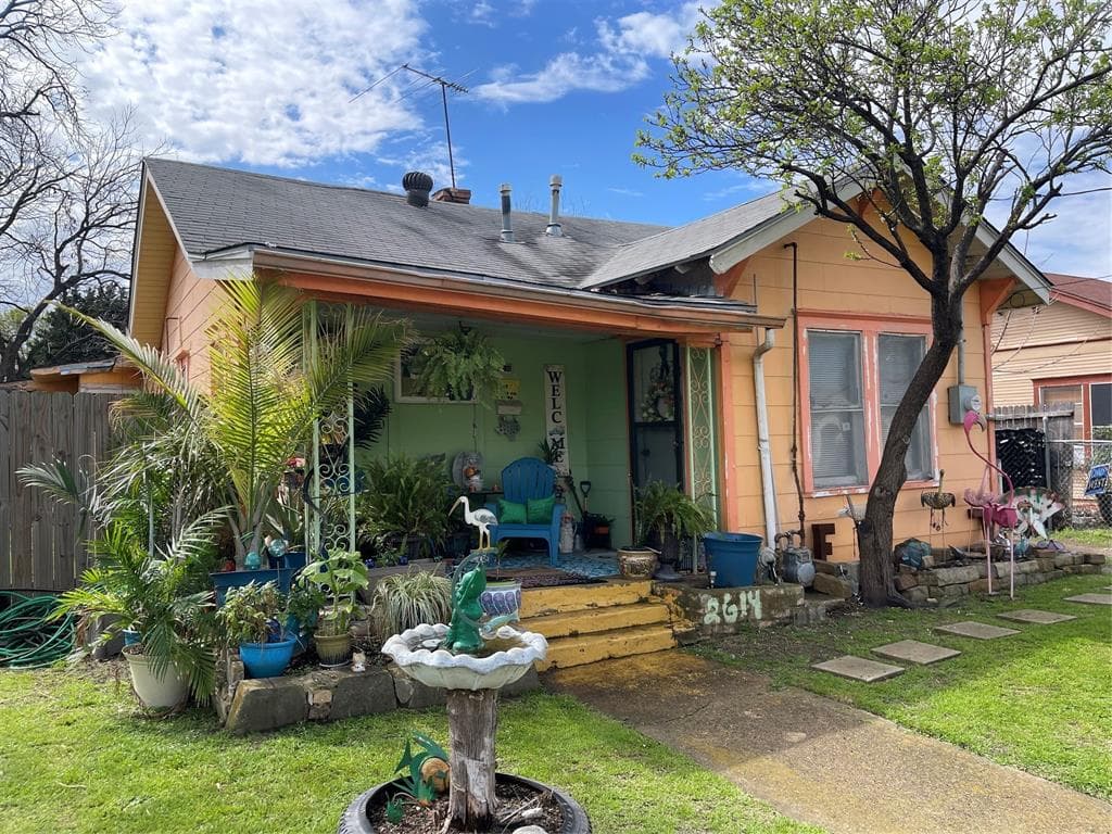 2614 W Brooklyn Ave