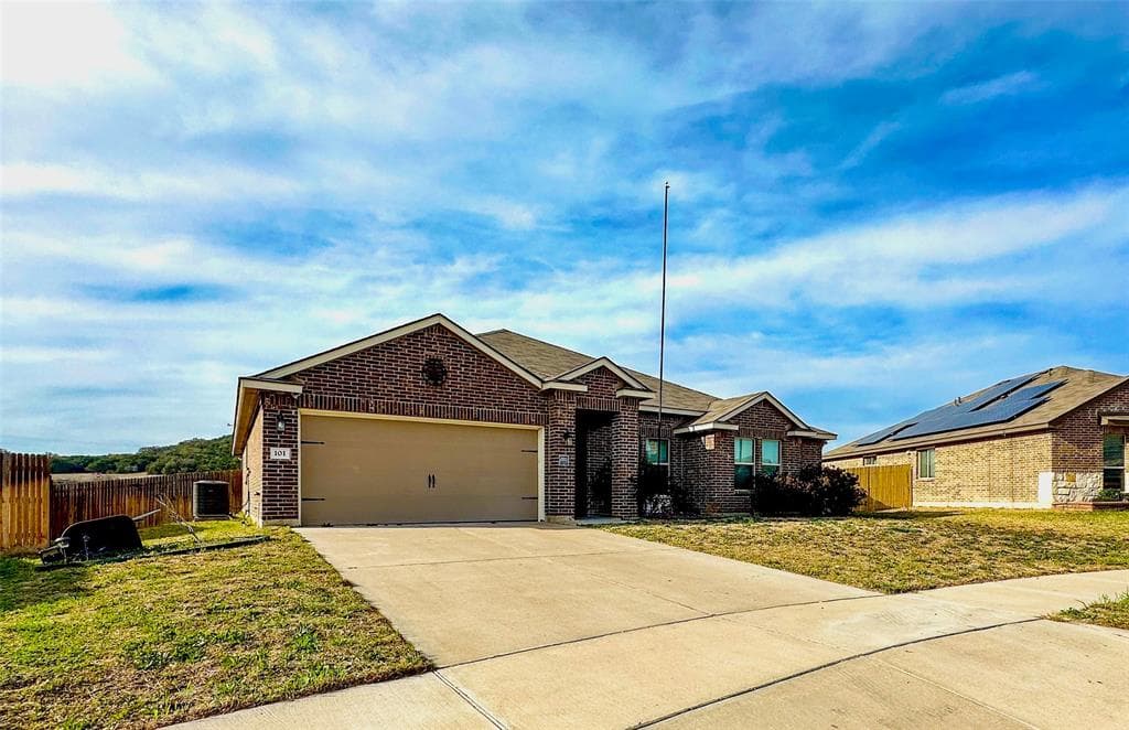 101 Christopher Dr