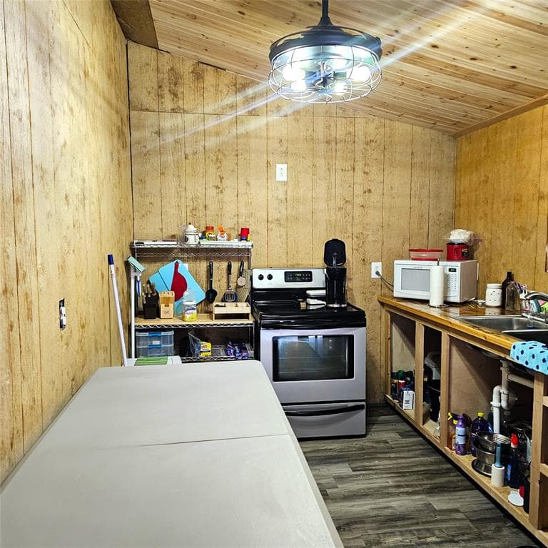 Gallery image 3