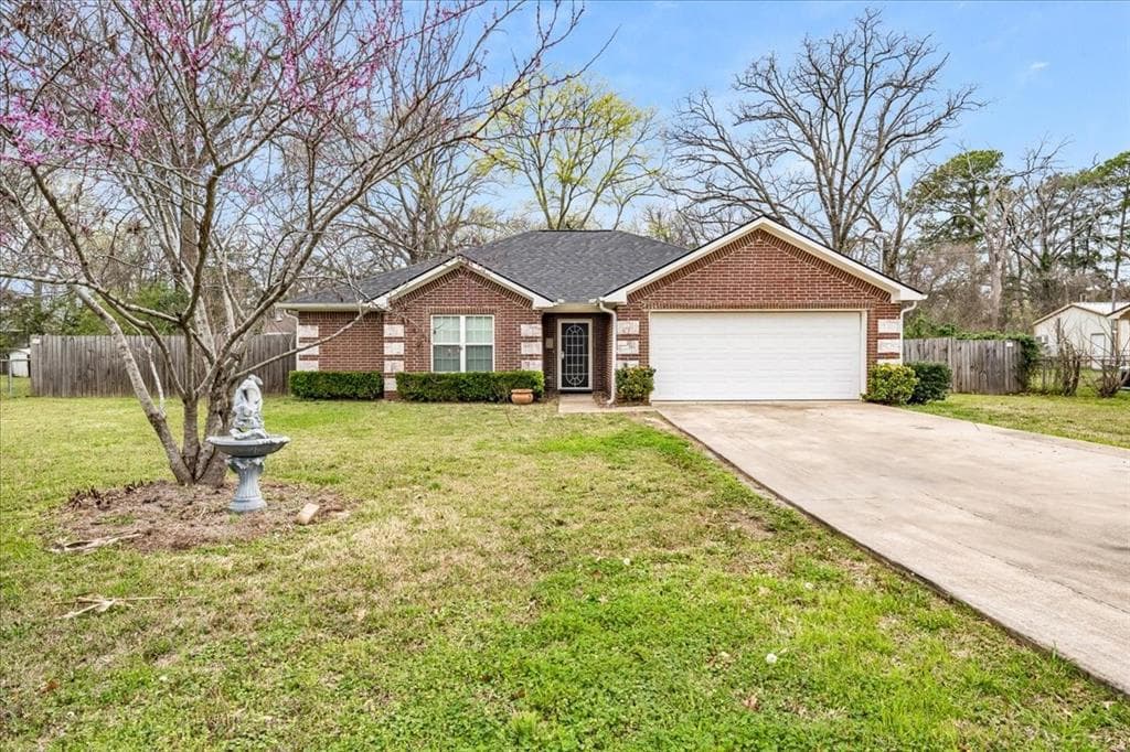 1101 Willow Springs Dr