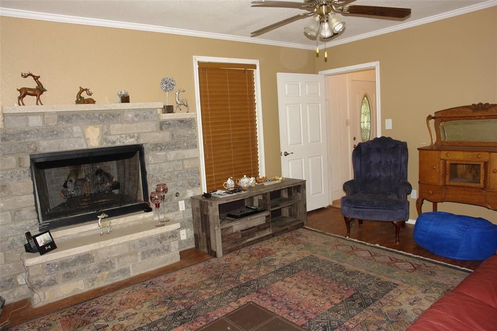 Gallery image 2