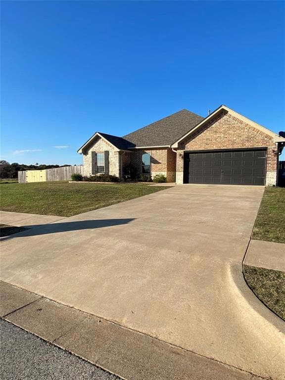 1014 Hilltop Trl