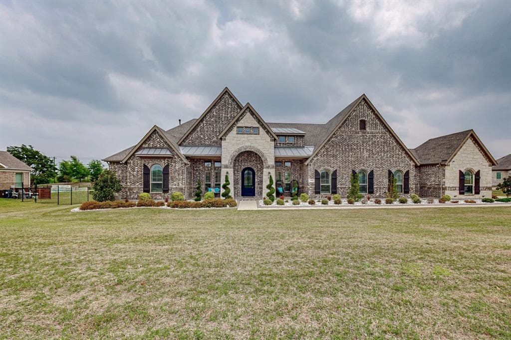 4408 Aiken Trl