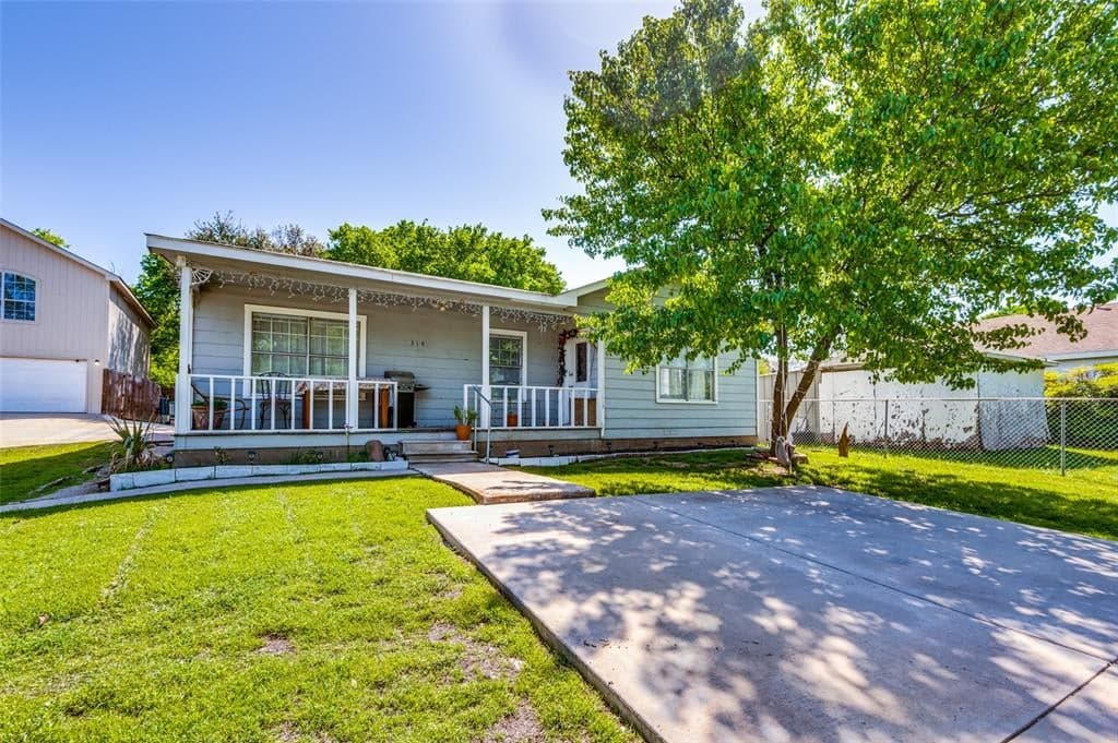314 Archer Ave