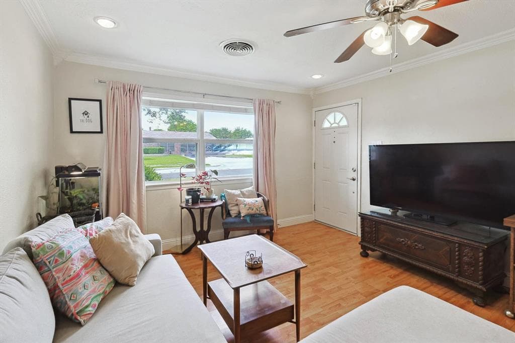 3016 Joanna Dr