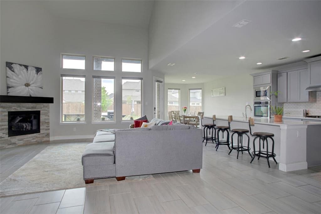 Gallery image 4