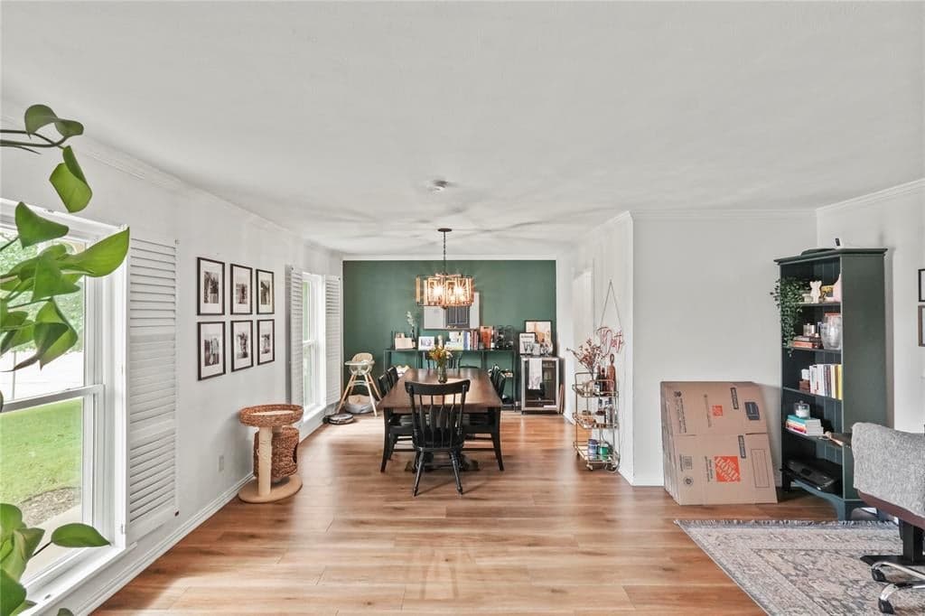 Gallery image 3