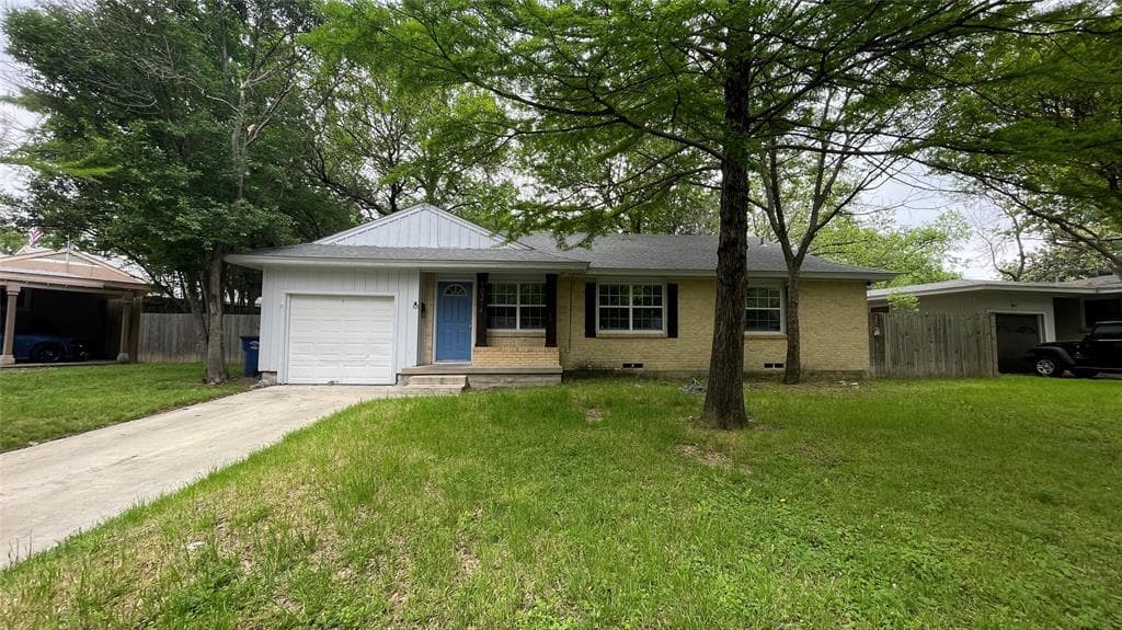 10214 Sylvia Dr