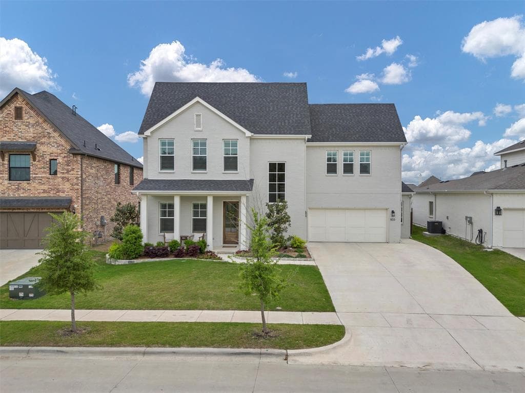 833 Landmark Dr