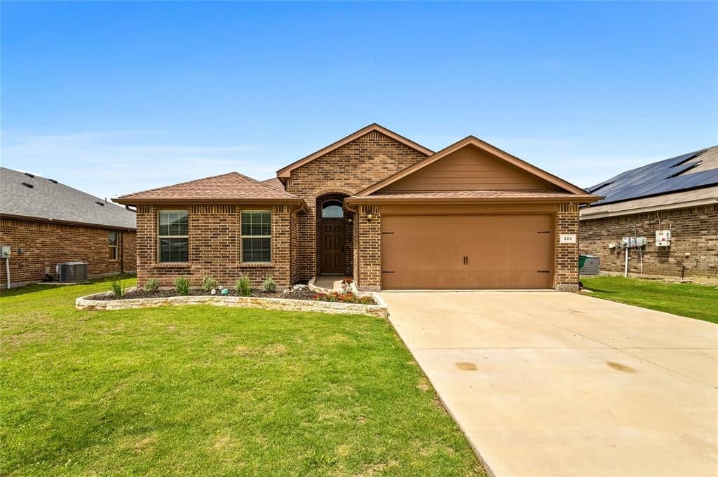 343 Clydesdale Ln