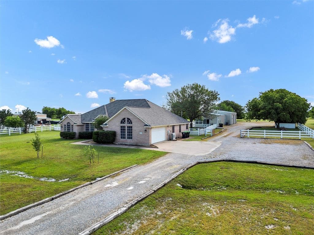 13504 Haslet Ct
