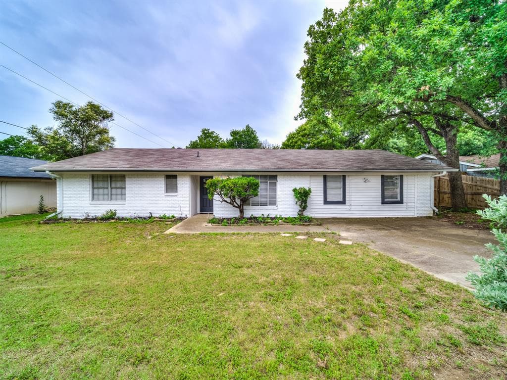 600 Slaughter Ln