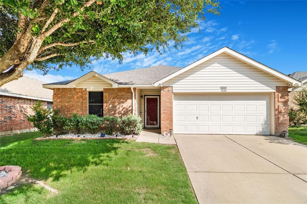 1121 Mustang Ridge Dr