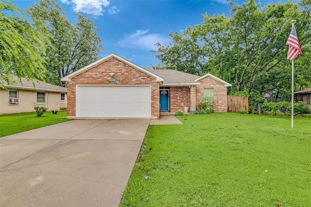 2520 Cumberland Dr