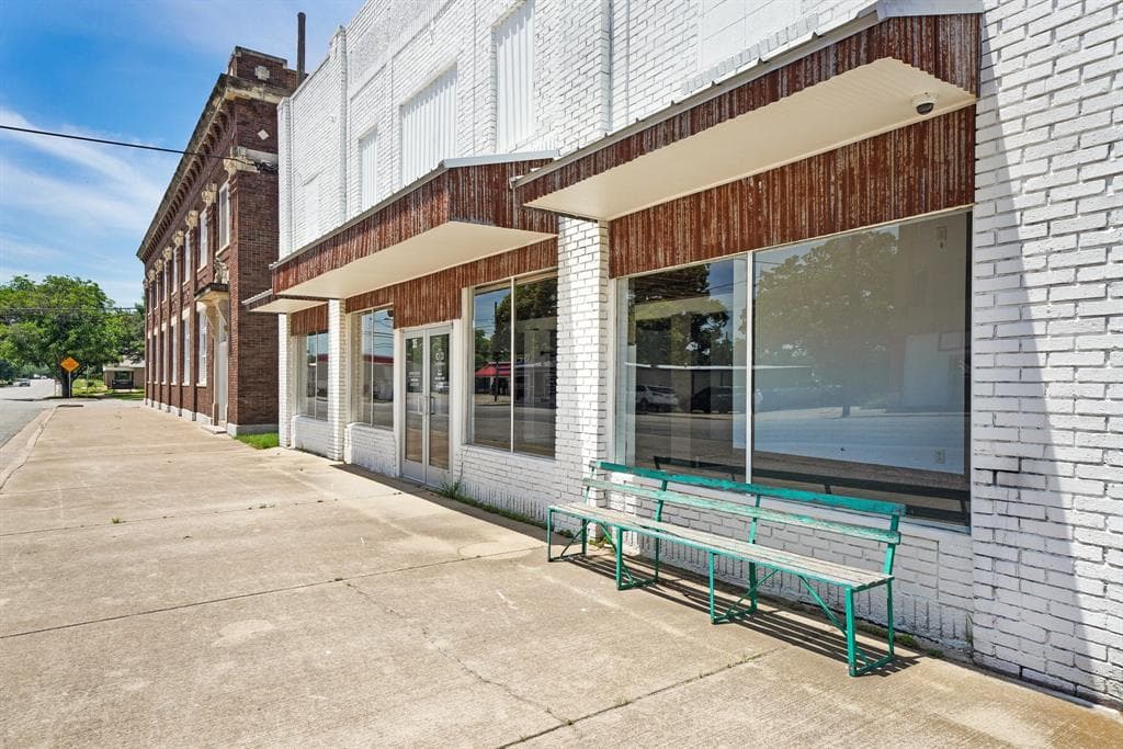 Gallery image 2